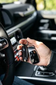 Replacement car keys and key fobs